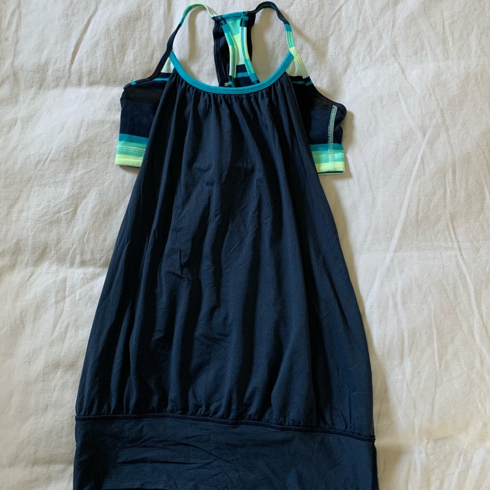 Lululemon top with sport bra